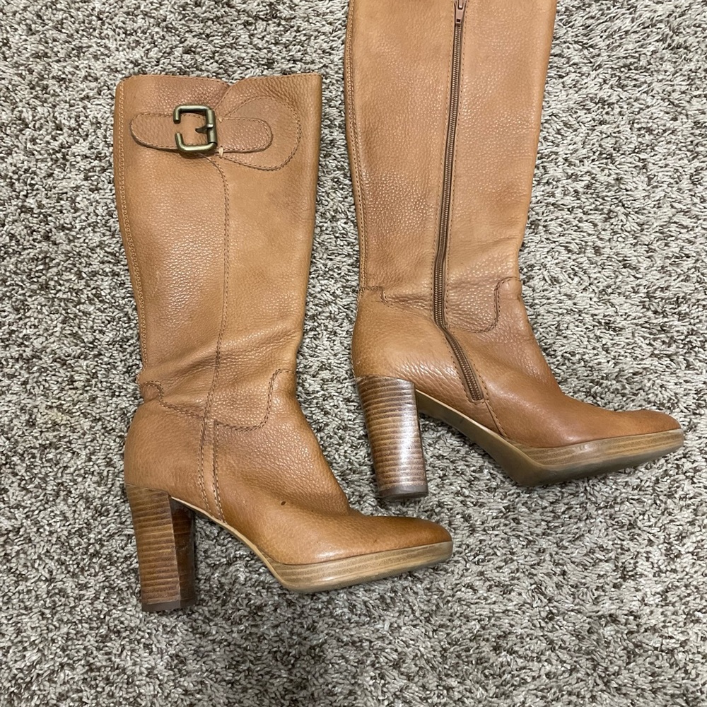 Trendy camel colored Franco Sarto heeled boots - Picture 4 of 8